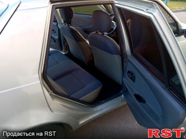 Серый Дачия Соленза, объемом двигателя 1.4 л и пробегом 169 тыс. км за 2000 $, фото 7 на Automoto.ua