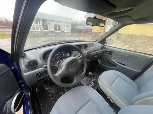 Дачия Соленза 2004 в Тячеве на Automoto.ua Синий Дачия Соленза, объемом двигателя 1.4 л и пробегом 130 тыс. км за 1400 $, фото 5 на Automoto.ua