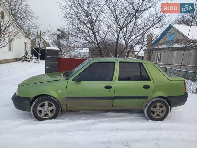 Зеленый Дачия Соленза, объемом двигателя 1.4 л и пробегом 250 тыс. км за 1100 $, фото 1 на Automoto.ua