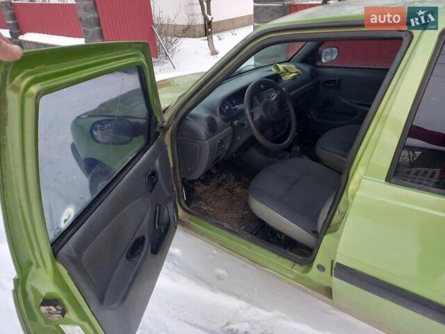 Зеленый Дачия Соленза, объемом двигателя 1.4 л и пробегом 250 тыс. км за 1100 $, фото 3 на Automoto.ua