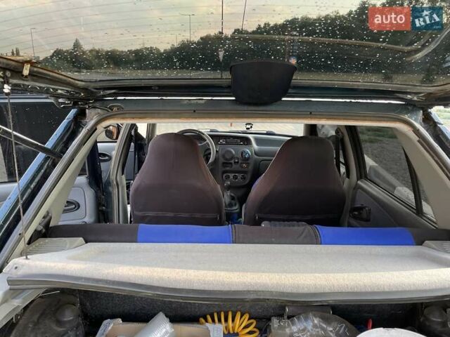 Зеленый Дачия Соленза, объемом двигателя 1.4 л и пробегом 130 тыс. км за 2000 $, фото 19 на Automoto.ua