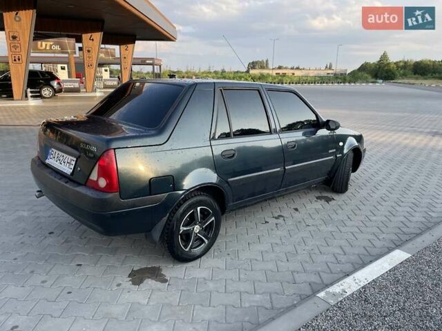 Зеленый Дачия Соленза, объемом двигателя 1.4 л и пробегом 130 тыс. км за 2000 $, фото 5 на Automoto.ua