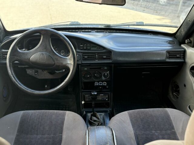 Фиолетовый Дачия Супер Нова, объемом двигателя 1.4 л и пробегом 200 тыс. км за 644 $, фото 6 на Automoto.ua