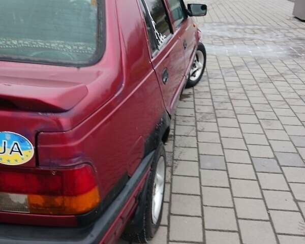 Красный Дачия Супер Нова, объемом двигателя 1.4 л и пробегом 200 тыс. км за 700 $, фото 4 на Automoto.ua