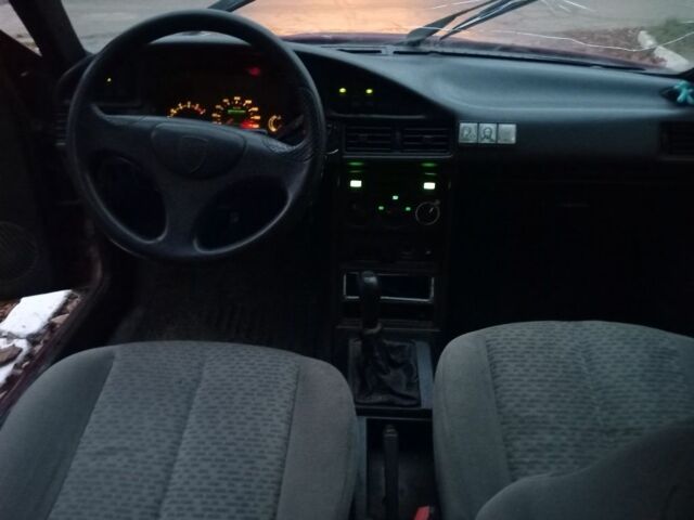 Красный Дачия Супер Нова, объемом двигателя 1.4 л и пробегом 1 тыс. км за 550 $, фото 8 на Automoto.ua