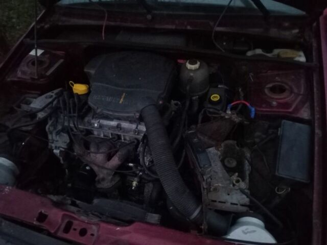 Красный Дачия Супер Нова, объемом двигателя 1.4 л и пробегом 1 тыс. км за 550 $, фото 10 на Automoto.ua