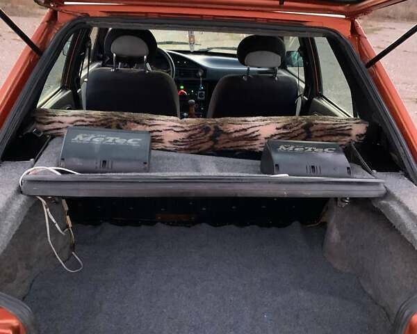 Желтый Дачия Супер Нова, объемом двигателя 1.39 л и пробегом 452 тыс. км за 1500 $, фото 10 на Automoto.ua