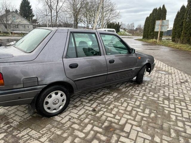 Сірий Дачія SuperNova, об'ємом двигуна 1.4 л та пробігом 150 тис. км за 1300 $, фото 1 на Automoto.ua