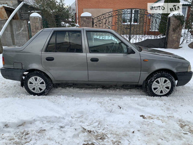 Сірий Дачія SuperNova, об'ємом двигуна 0 л та пробігом 180 тис. км за 1650 $, фото 4 на Automoto.ua