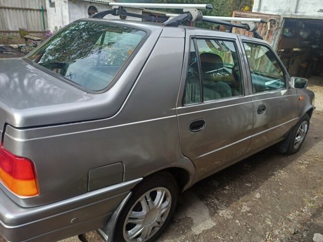 Серый Дачия Супер Нова, объемом двигателя 1.4 л и пробегом 320 тыс. км за 1900 $, фото 3 на Automoto.ua