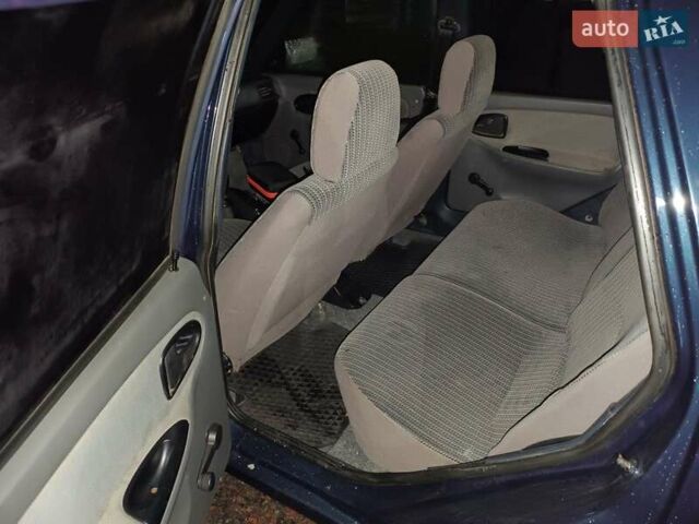 Синий Дачия Супер Нова, объемом двигателя 1.4 л и пробегом 150 тыс. км за 1100 $, фото 12 на Automoto.ua