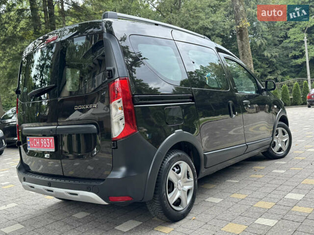 Чорний Дачія Dokker Stepway, об'ємом двигуна 1.2 л та пробігом 85 тис. км за 8950 $, фото 125 на Automoto.ua