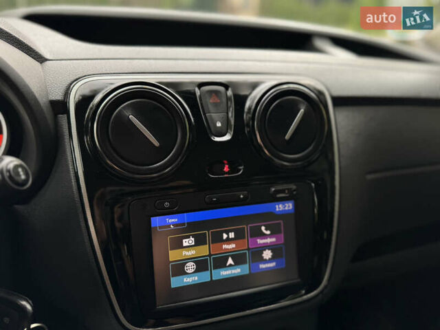 Чорний Дачія Dokker Stepway, об'ємом двигуна 1.2 л та пробігом 85 тис. км за 8950 $, фото 45 на Automoto.ua