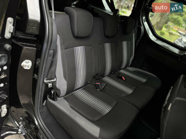 Чорний Дачія Dokker Stepway, об'ємом двигуна 1.2 л та пробігом 85 тис. км за 8950 $, фото 37 на Automoto.ua