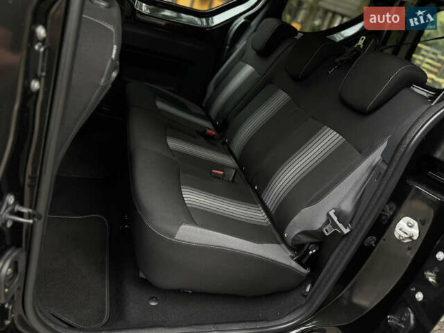 Чорний Дачія Dokker Stepway, об'ємом двигуна 1.2 л та пробігом 85 тис. км за 8950 $, фото 42 на Automoto.ua