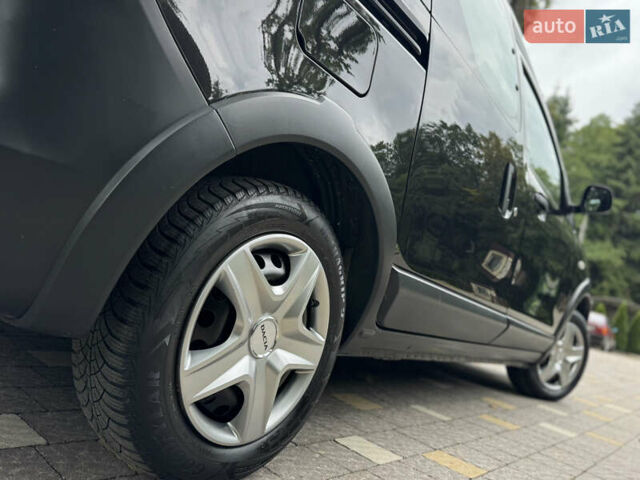 Чорний Дачія Dokker Stepway, об'ємом двигуна 1.2 л та пробігом 85 тис. км за 8950 $, фото 122 на Automoto.ua