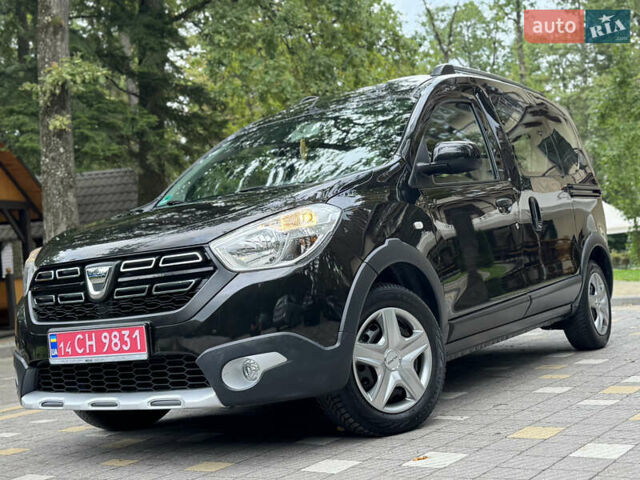 Чорний Дачія Dokker Stepway, об'ємом двигуна 1.2 л та пробігом 85 тис. км за 8950 $, фото 3 на Automoto.ua