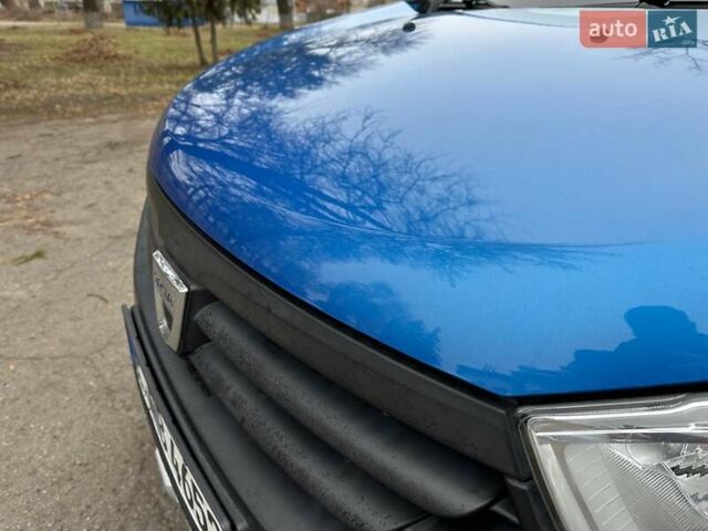Синий Дачия Dokker Stepway, объемом двигателя 1.2 л и пробегом 101 тыс. км за 10500 $, фото 23 на Automoto.ua