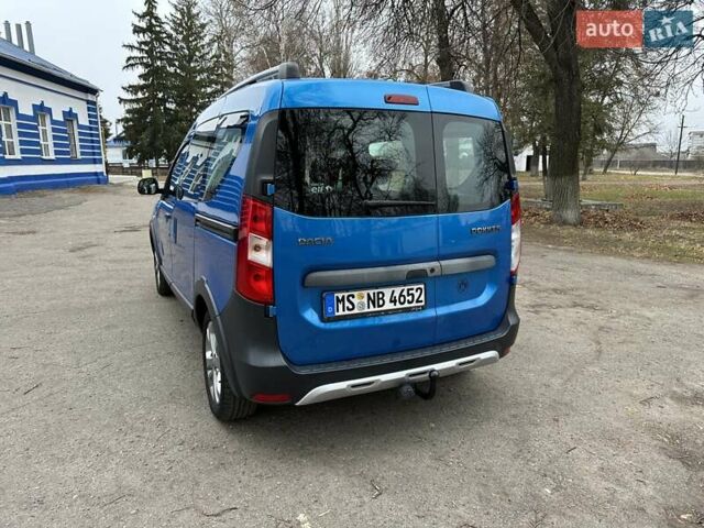 Синий Дачия Dokker Stepway, объемом двигателя 1.2 л и пробегом 101 тыс. км за 10500 $, фото 16 на Automoto.ua