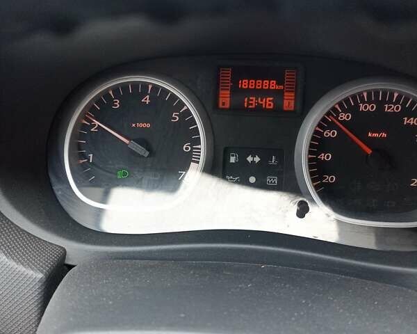Білий Дачія Duster, об'ємом двигуна 1.6 л та пробігом 197 тис. км за 8400 $, фото 1 на Automoto.ua