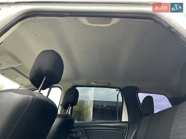 Білий Дачія Duster, об'ємом двигуна 1.46 л та пробігом 232 тис. км за 8200 $, фото 56 на Automoto.ua