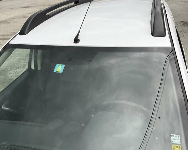 Білий Дачія Duster, об'ємом двигуна 1.46 л та пробігом 232 тис. км за 8200 $, фото 31 на Automoto.ua