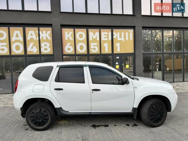 Білий Дачія Duster, об'ємом двигуна 1.6 л та пробігом 186 тис. км за 7400 $, фото 8 на Automoto.ua