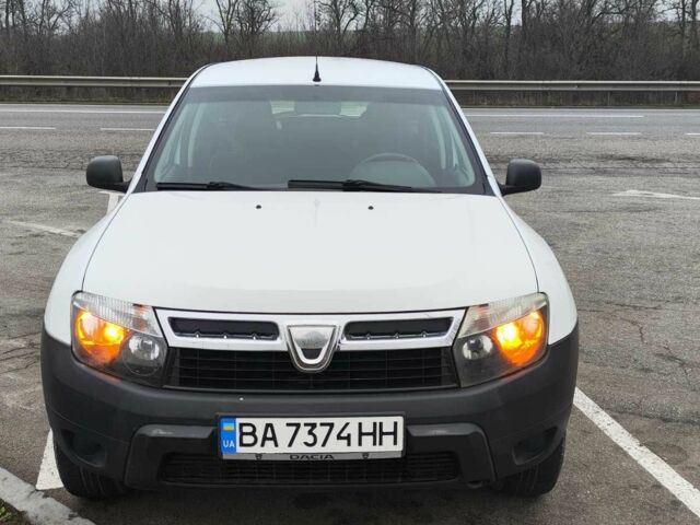 Білий Дачія Duster, об'ємом двигуна 1.6 л та пробігом 260 тис. км за 7500 $, фото 1 на Automoto.ua