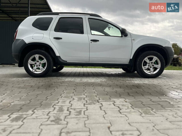 Білий Дачія Duster, об'ємом двигуна 1.46 л та пробігом 233 тис. км за 8250 $, фото 16 на Automoto.ua