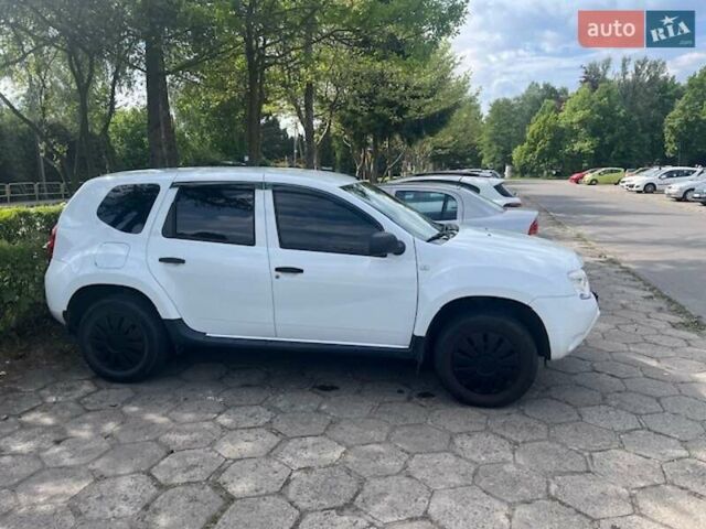 Белый Дачия Duster, объемом двигателя 1.6 л и пробегом 236 тыс. км за 6300 $, фото 6 на Automoto.ua