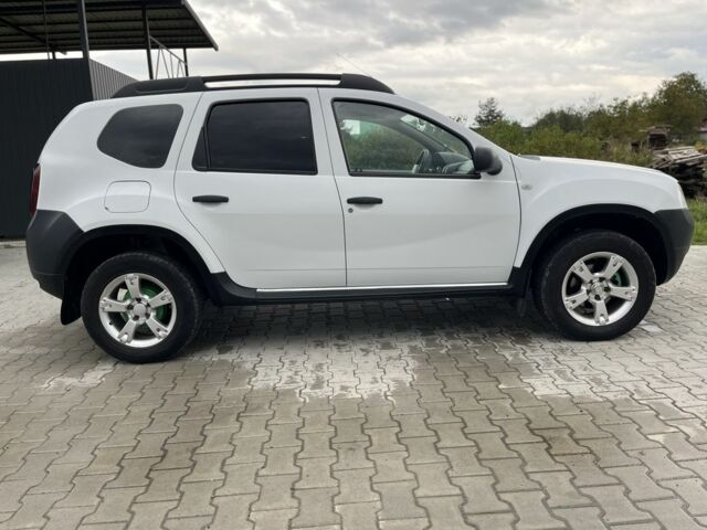 Білий Дачія Duster, об'ємом двигуна 1.5 л та пробігом 232 тис. км за 7900 $, фото 15 на Automoto.ua