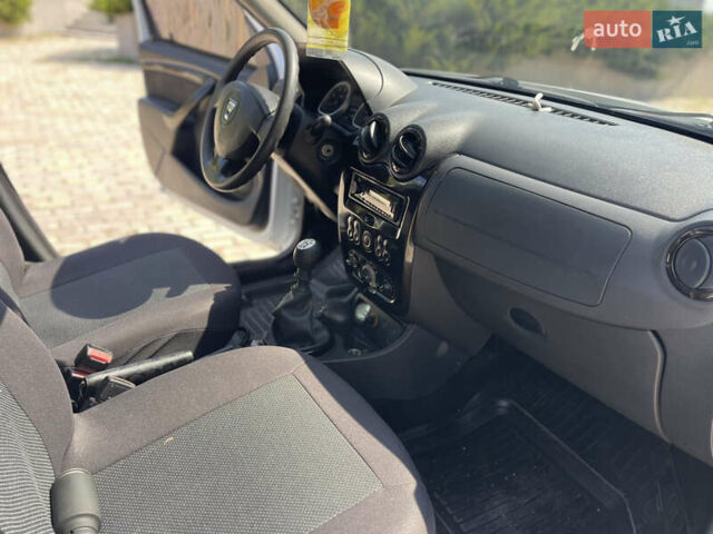 Белый Дачия Duster, объемом двигателя 1.5 л и пробегом 216 тыс. км за 7600 $, фото 8 на Automoto.ua