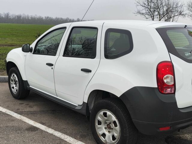 Білий Дачія Duster, об'ємом двигуна 1.6 л та пробігом 260 тис. км за 7500 $, фото 6 на Automoto.ua