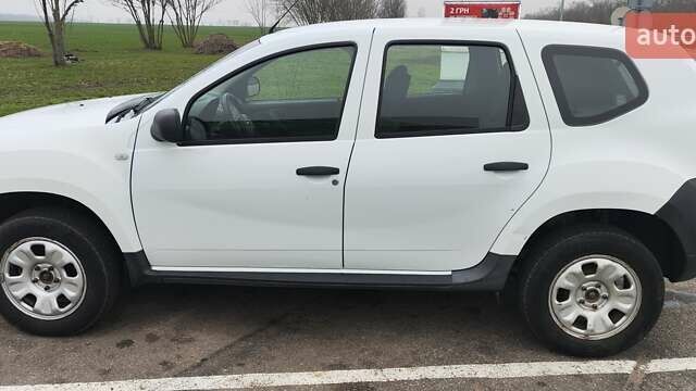 Білий Дачія Duster, об'ємом двигуна 1.6 л та пробігом 260 тис. км за 7500 $, фото 9 на Automoto.ua