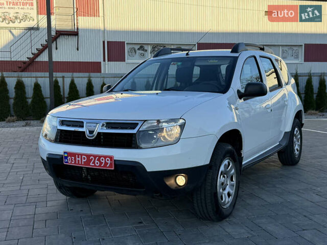 Білий Дачія Duster, об'ємом двигуна 1.6 л та пробігом 153 тис. км за 8999 $, фото 1 на Automoto.ua