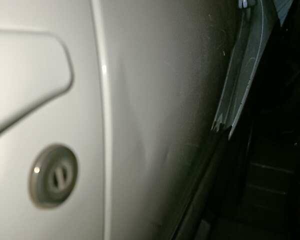 Белый Дачия Duster, объемом двигателя 1.5 л и пробегом 257 тыс. км за 8400 $, фото 25 на Automoto.ua