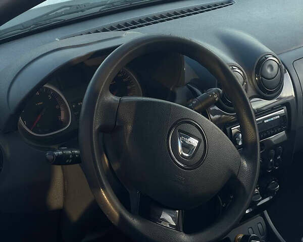 Белый Дачия Duster, объемом двигателя 1.5 л и пробегом 298 тыс. км за 7999 $, фото 6 на Automoto.ua