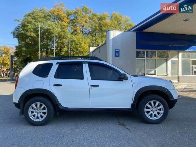 Білий Дачія Duster, об'ємом двигуна 1.46 л та пробігом 197 тис. км за 7990 $, фото 7 на Automoto.ua