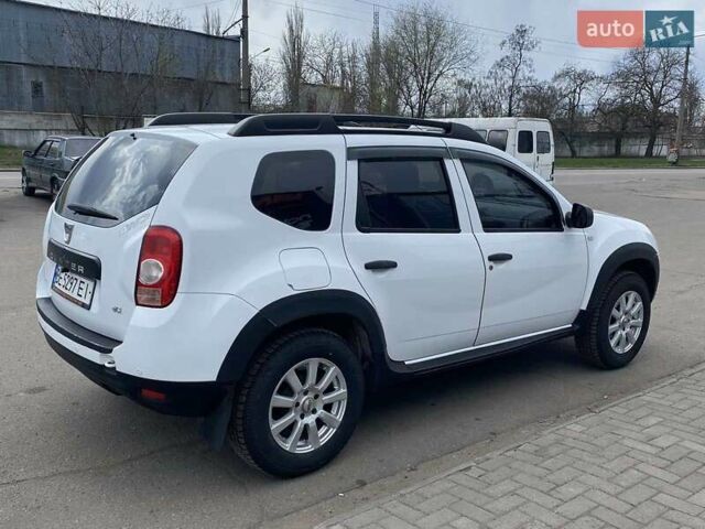 Білий Дачія Duster, об'ємом двигуна 1.46 л та пробігом 197 тис. км за 8400 $, фото 6 на Automoto.ua