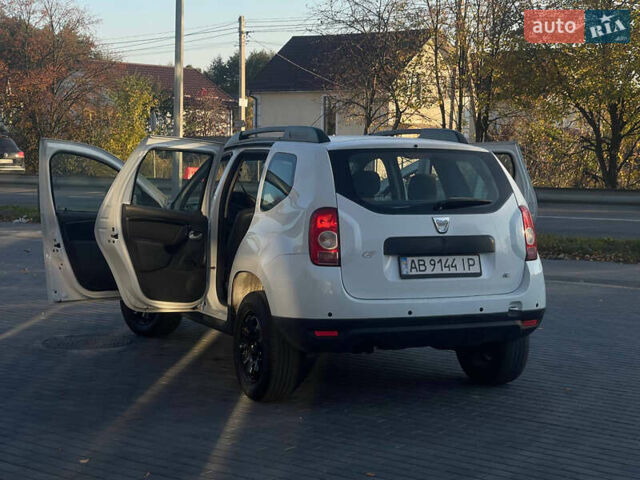Белый Дачия Duster, объемом двигателя 1.5 л и пробегом 298 тыс. км за 7999 $, фото 14 на Automoto.ua