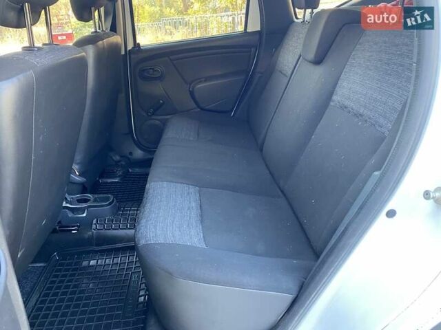 Білий Дачія Duster, об'ємом двигуна 1.46 л та пробігом 197 тис. км за 7990 $, фото 20 на Automoto.ua