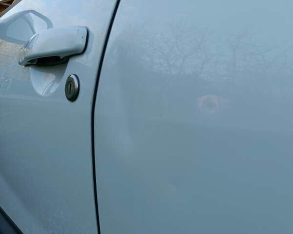 Белый Дачия Duster, объемом двигателя 1.5 л и пробегом 257 тыс. км за 8400 $, фото 23 на Automoto.ua