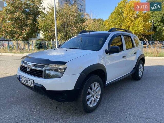Білий Дачія Duster, об'ємом двигуна 1.46 л та пробігом 197 тис. км за 7990 $, фото 15 на Automoto.ua