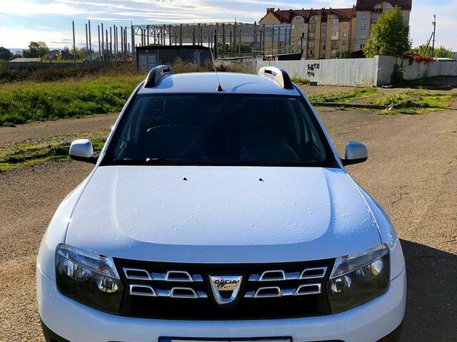 Белый Дачия Duster, объемом двигателя 1.5 л и пробегом 134 тыс. км за 9300 $, фото 3 на Automoto.ua