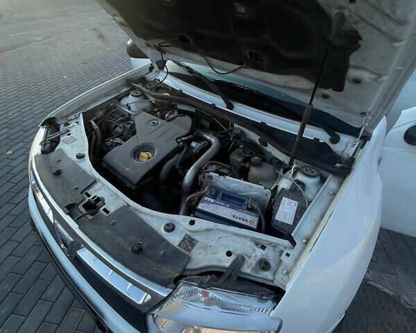 Белый Дачия Duster, объемом двигателя 1.5 л и пробегом 298 тыс. км за 7999 $, фото 19 на Automoto.ua