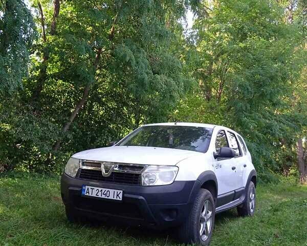 Белый Дачия Duster, объемом двигателя 1.6 л и пробегом 162 тыс. км за 7800 $, фото 41 на Automoto.ua