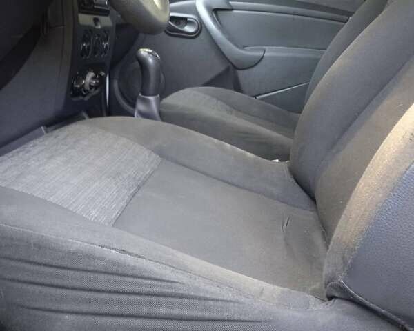 Белый Дачия Duster, объемом двигателя 1.6 л и пробегом 162 тыс. км за 7800 $, фото 22 на Automoto.ua