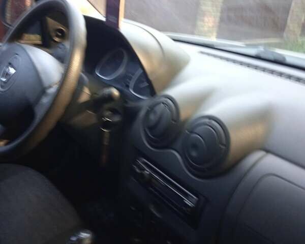 Белый Дачия Duster, объемом двигателя 1.6 л и пробегом 162 тыс. км за 7800 $, фото 19 на Automoto.ua