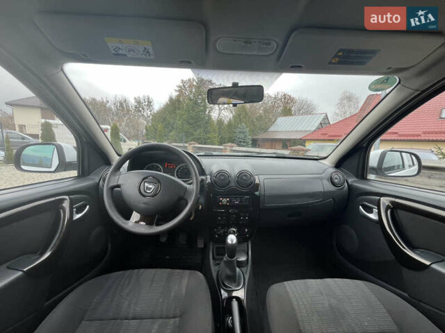 Білий Дачія Duster, об'ємом двигуна 1.6 л та пробігом 105 тис. км за 7500 $, фото 11 на Automoto.ua