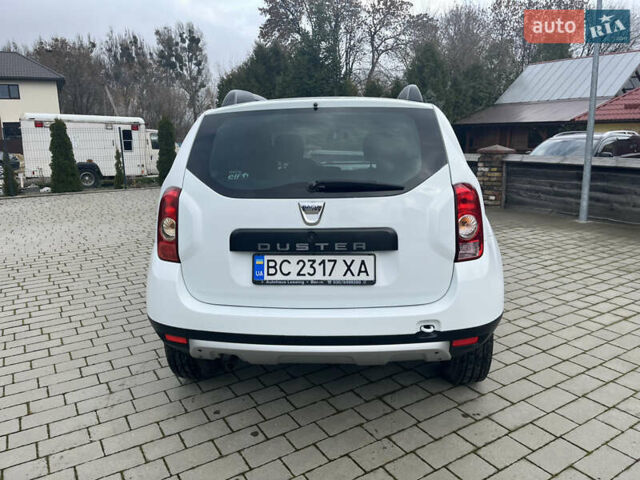 Білий Дачія Duster, об'ємом двигуна 1.6 л та пробігом 105 тис. км за 7500 $, фото 5 на Automoto.ua